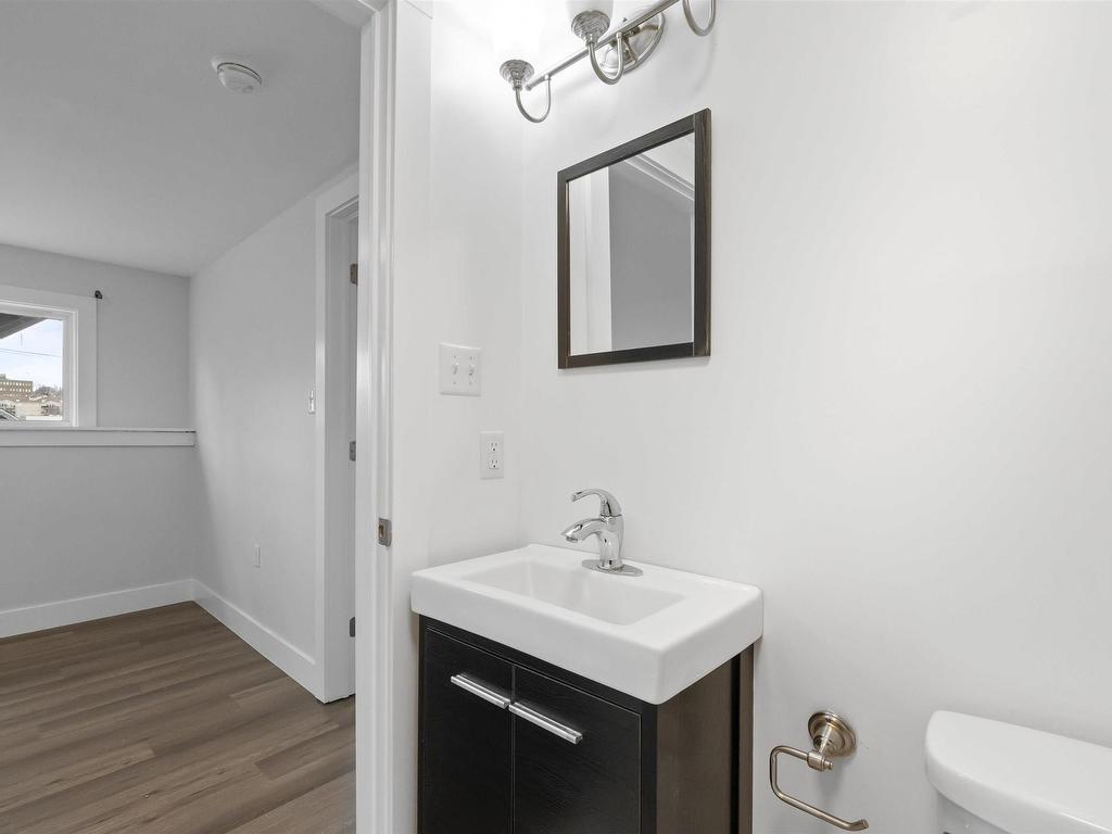 












3461 Windsor Street

,
Halifax,




NS
B3K 5G5

