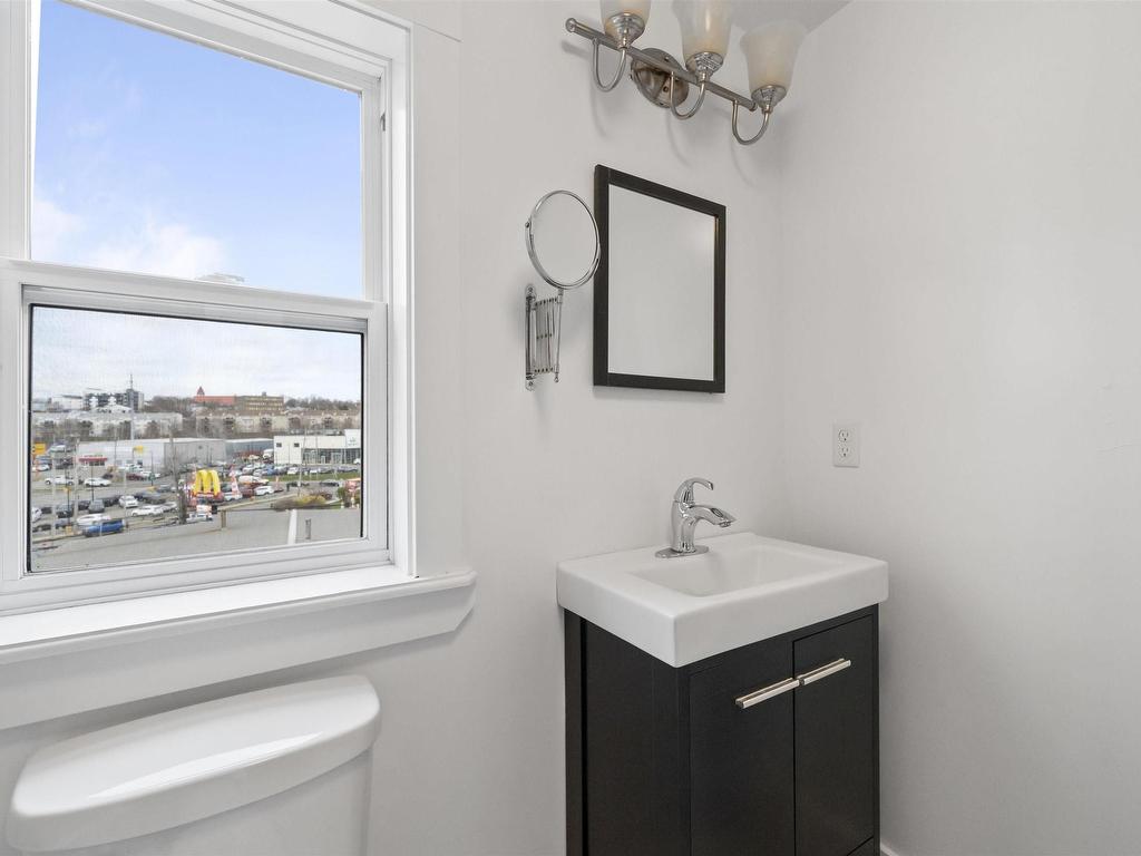 












3461 Windsor Street

,
Halifax,




NS
B3K 5G5


