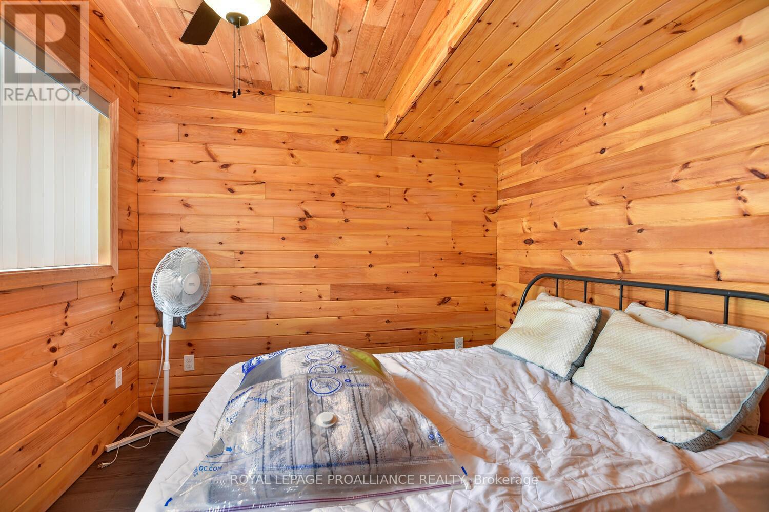 












365 MCNAMEE LANE

,
Rideau Lakes,




Ontario
K0G1V0

