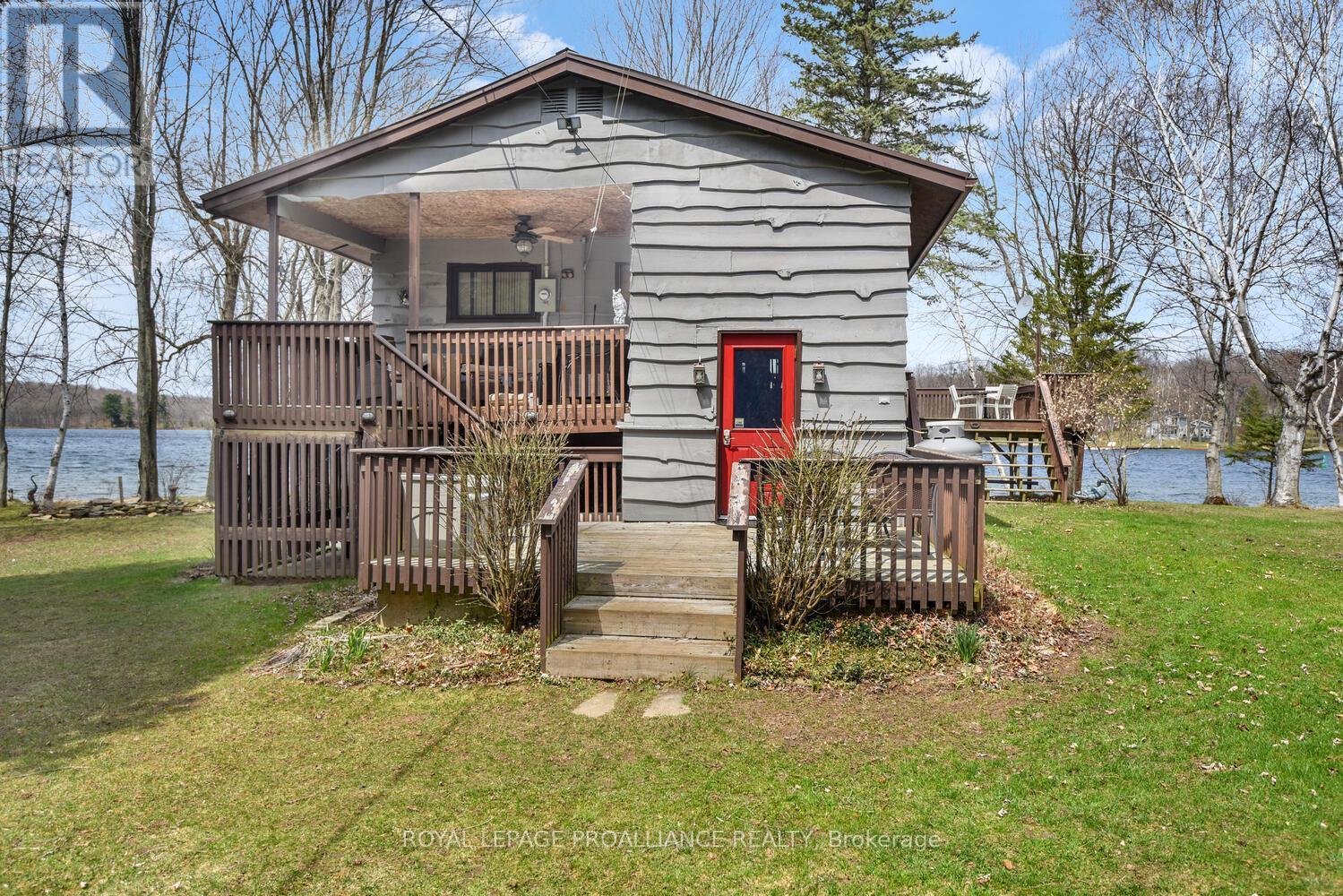 












365 MCNAMEE LANE

,
Rideau Lakes,




Ontario
K0G1V0

