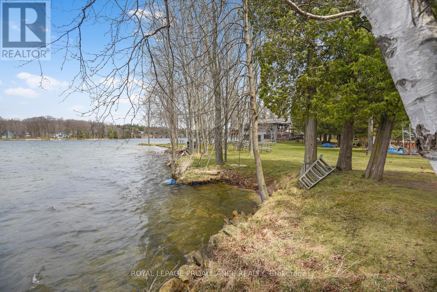 












365 MCNAMEE LANE

,
Rideau Lakes,




Ontario
K0G1V0


