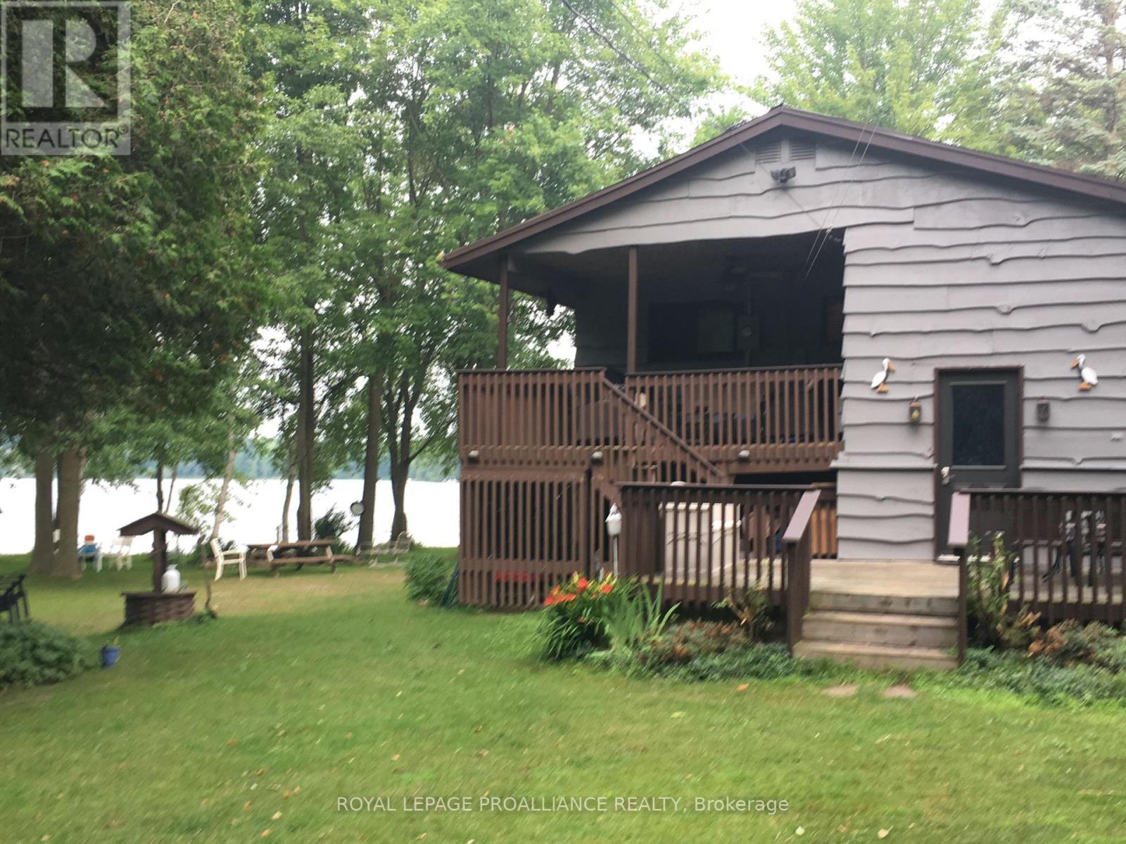 












365 MCNAMEE LANE

,
Rideau Lakes,




Ontario
K0G1V0

