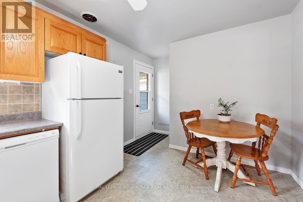 












214 GORE STREET E

,
Perth,




Ontario
K7H1K4


