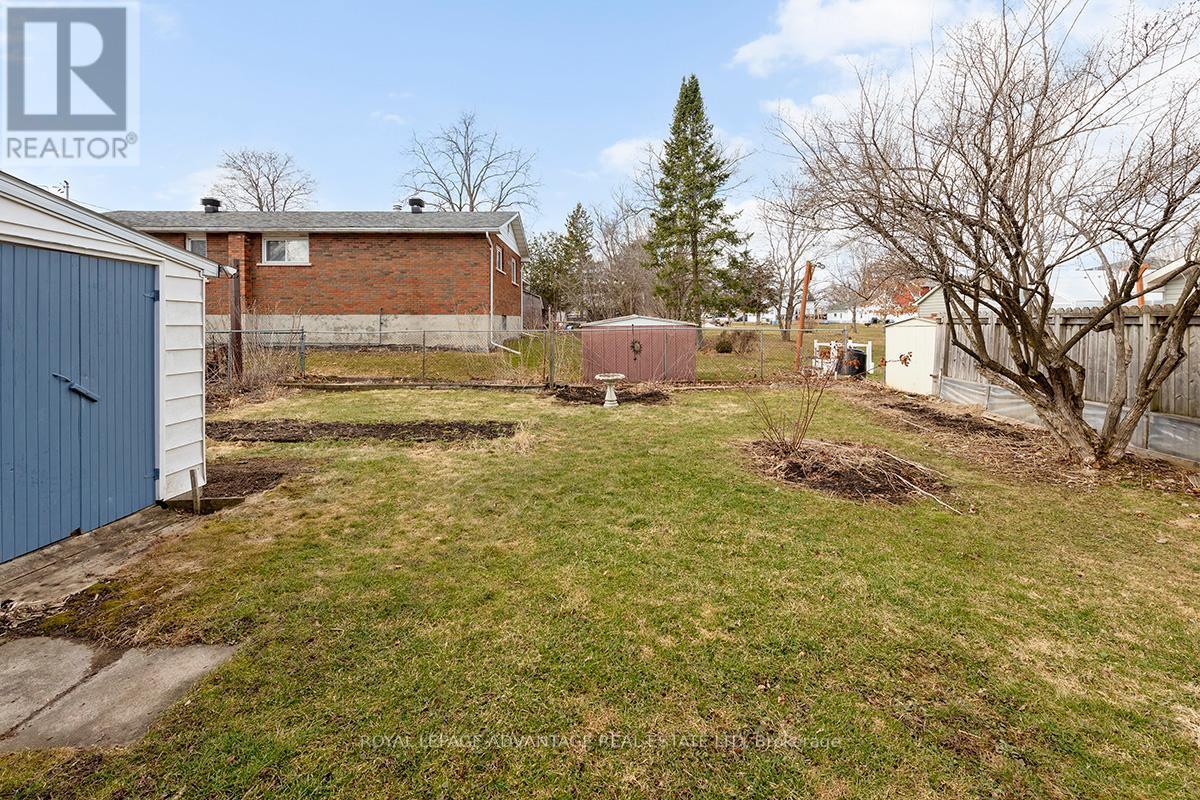 












214 GORE STREET E

,
Perth,




Ontario
K7H1K4

