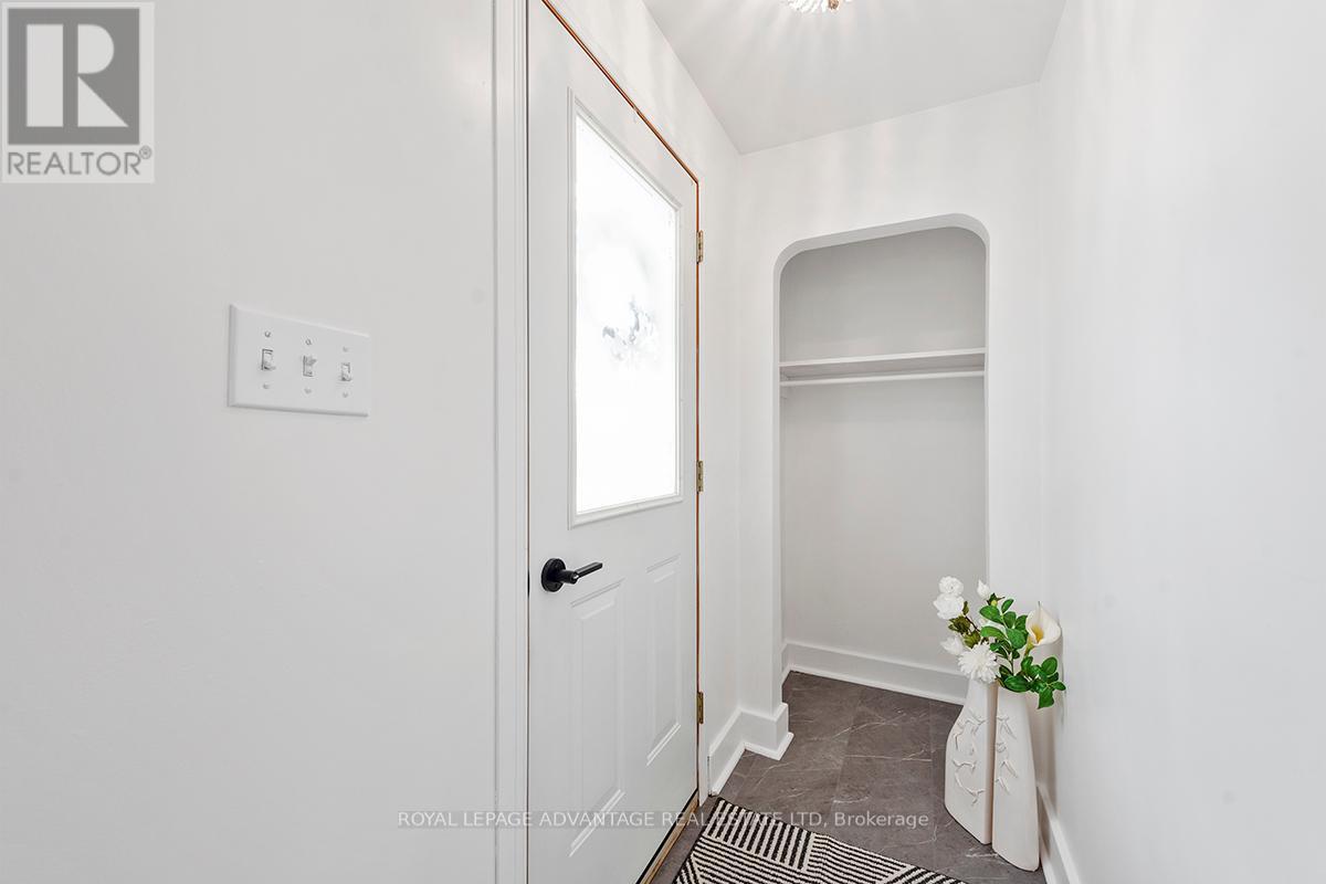 












214 GORE STREET E

,
Perth,




Ontario
K7H1K4

