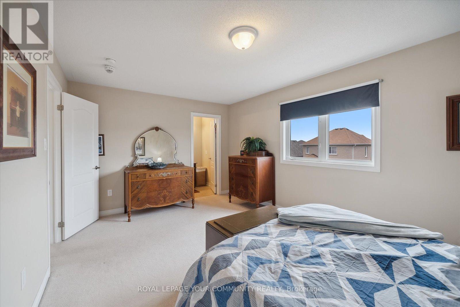 












37 GUNSOLUS ROAD

,
Kawartha Lakes,




Ontario
K9V0E4

