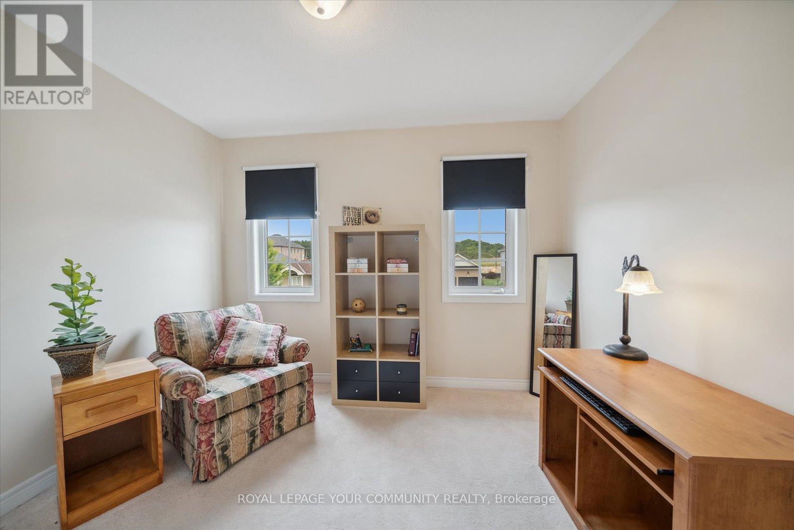 












37 GUNSOLUS ROAD

,
Kawartha Lakes,




Ontario
K9V0E4


