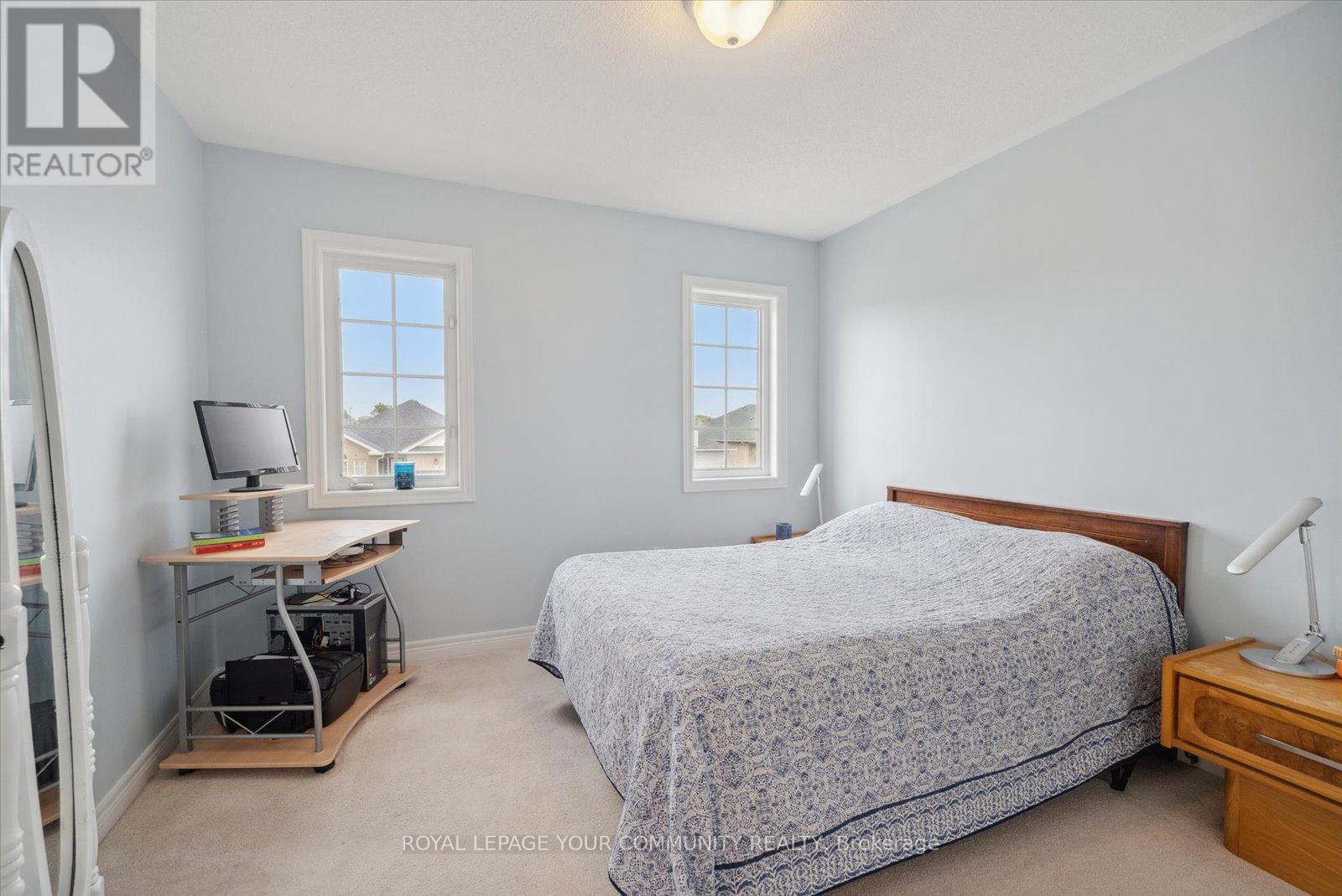 












37 GUNSOLUS ROAD

,
Kawartha Lakes,




Ontario
K9V0E4

