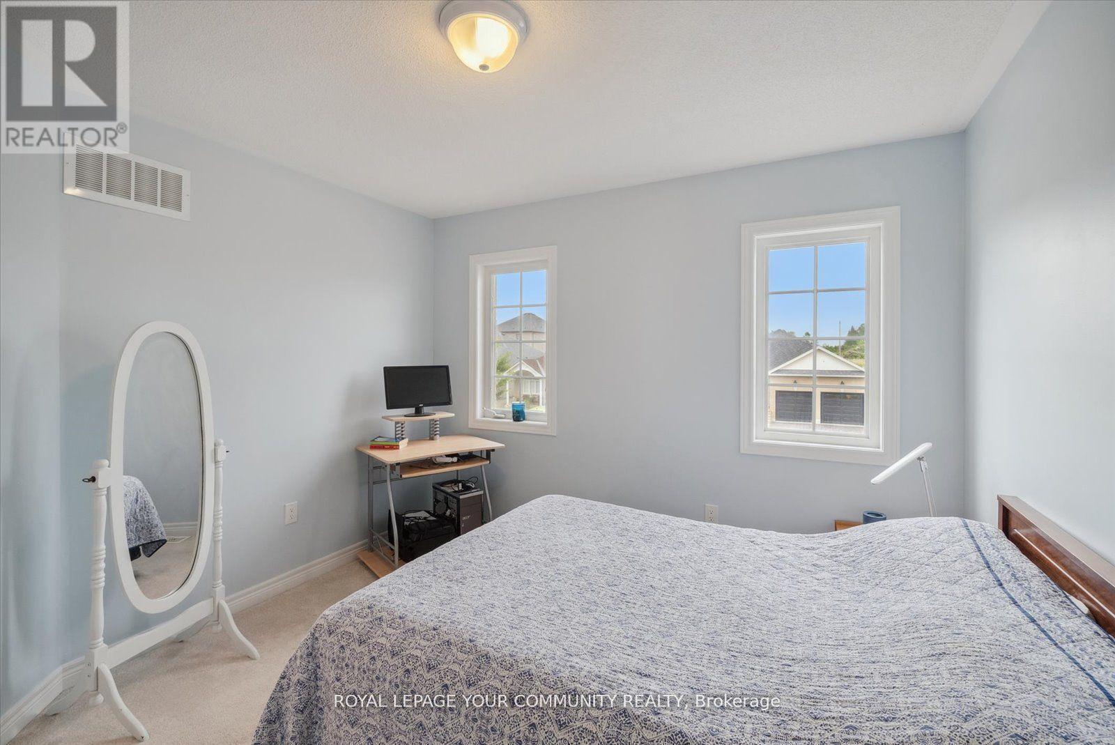 












37 GUNSOLUS ROAD

,
Kawartha Lakes,




Ontario
K9V0E4

