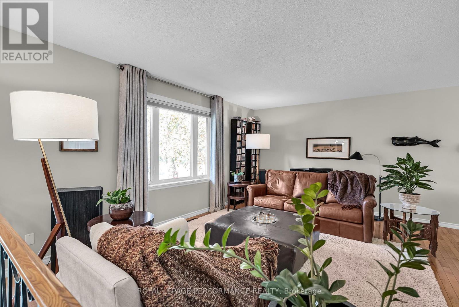 












1606 BLAKELY DRIVE

,
Cornwall,




Ontario
K6J5K2

