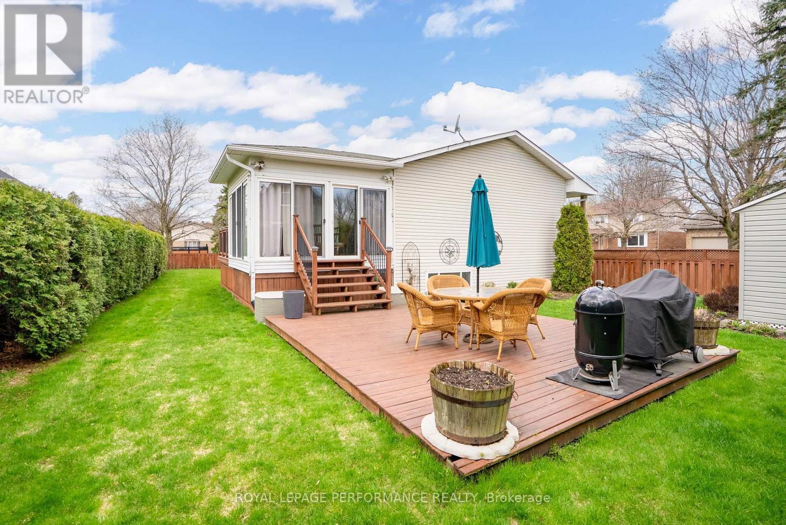 












1606 BLAKELY DRIVE

,
Cornwall,




Ontario
K6J5K2

