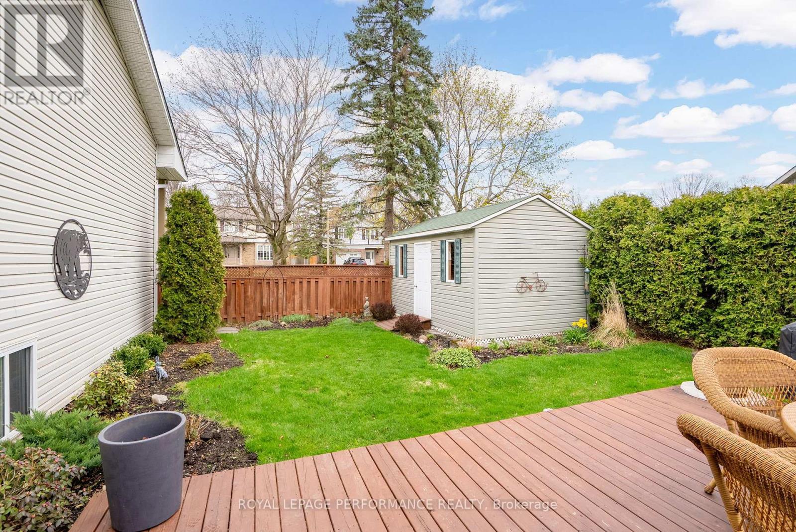 












1606 BLAKELY DRIVE

,
Cornwall,




Ontario
K6J5K2


