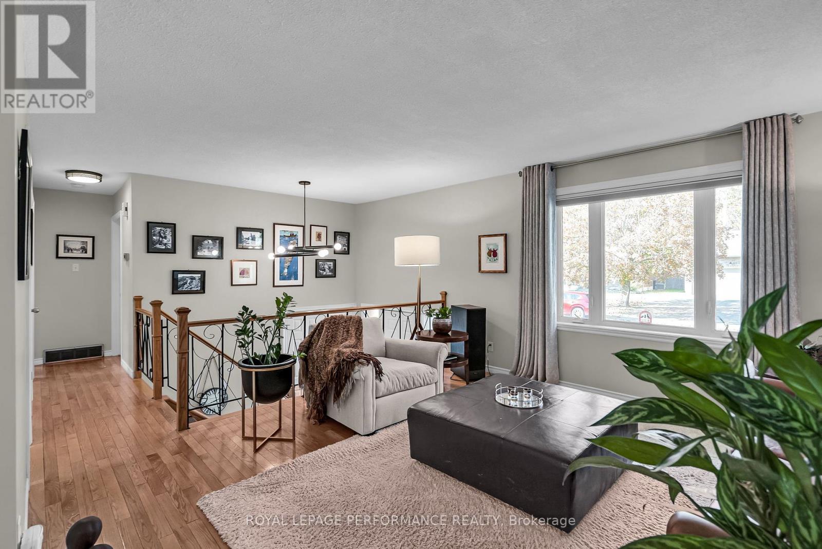 












1606 BLAKELY DRIVE

,
Cornwall,




Ontario
K6J5K2


