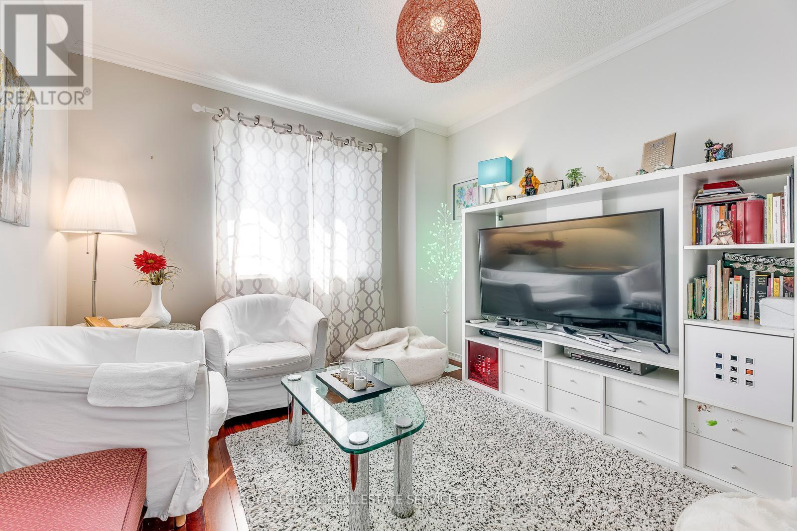 












1220 OLD OAK DRIVE

,
Oakville,




Ontario
L6M3K6

