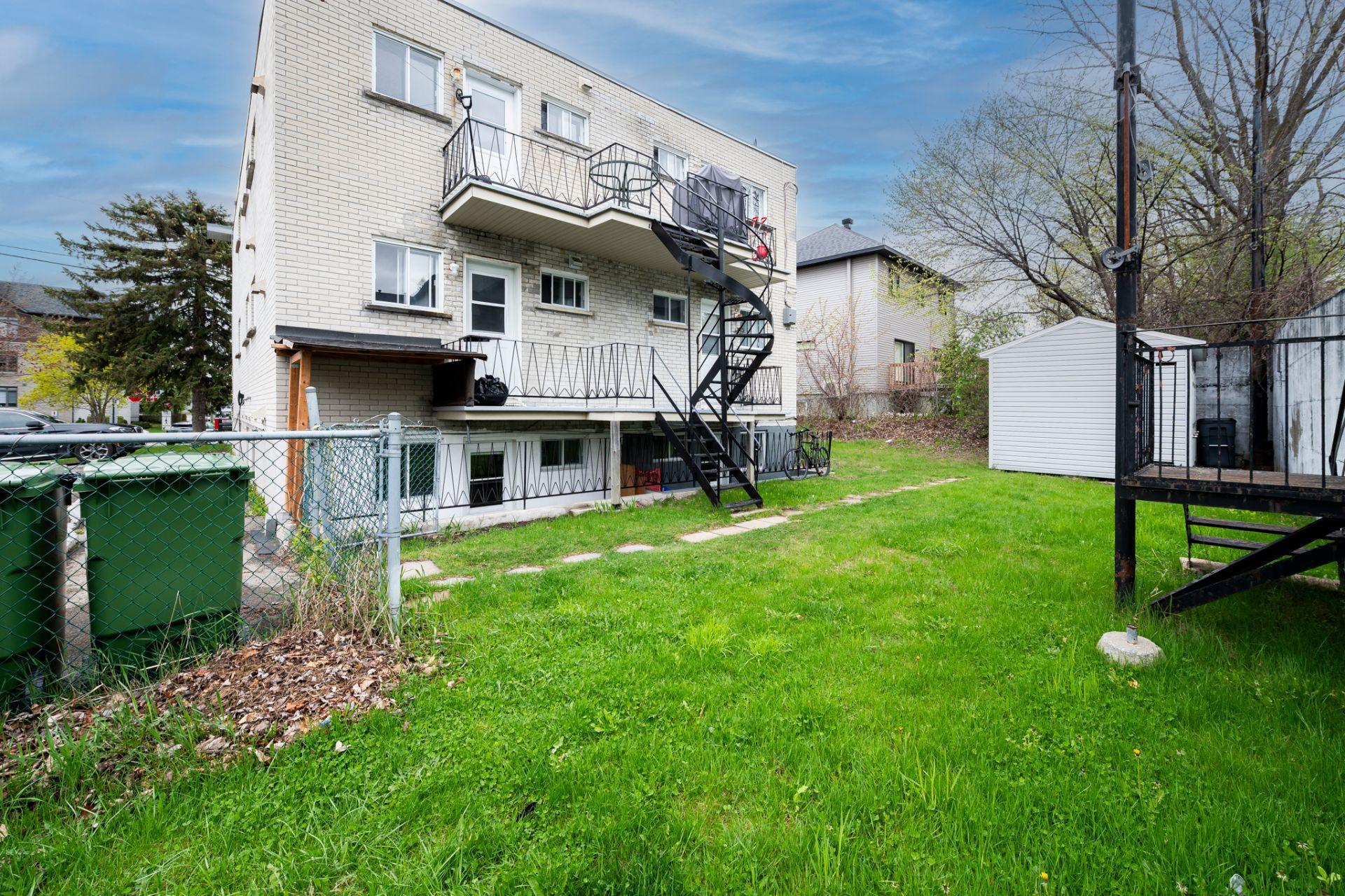 









75


51e Avenue

, 1,
Bois-des-Filion,




QC
J6Z2N8


