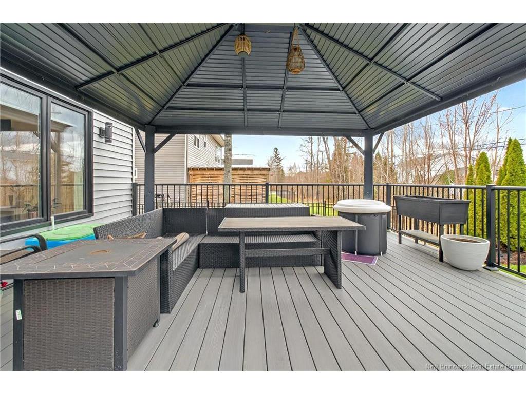 









10


Rosebank

CRES,
Riverview,




NB
E1B 0R6

