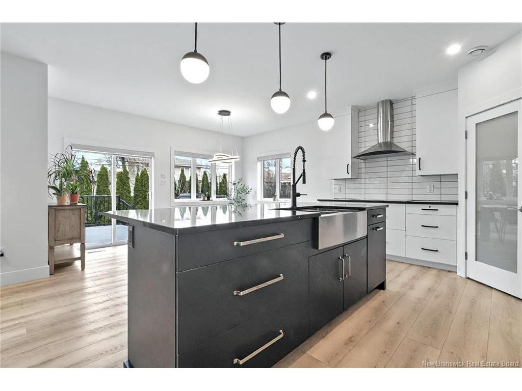









10


Rosebank

CRES,
Riverview,




NB
E1B 0R6

