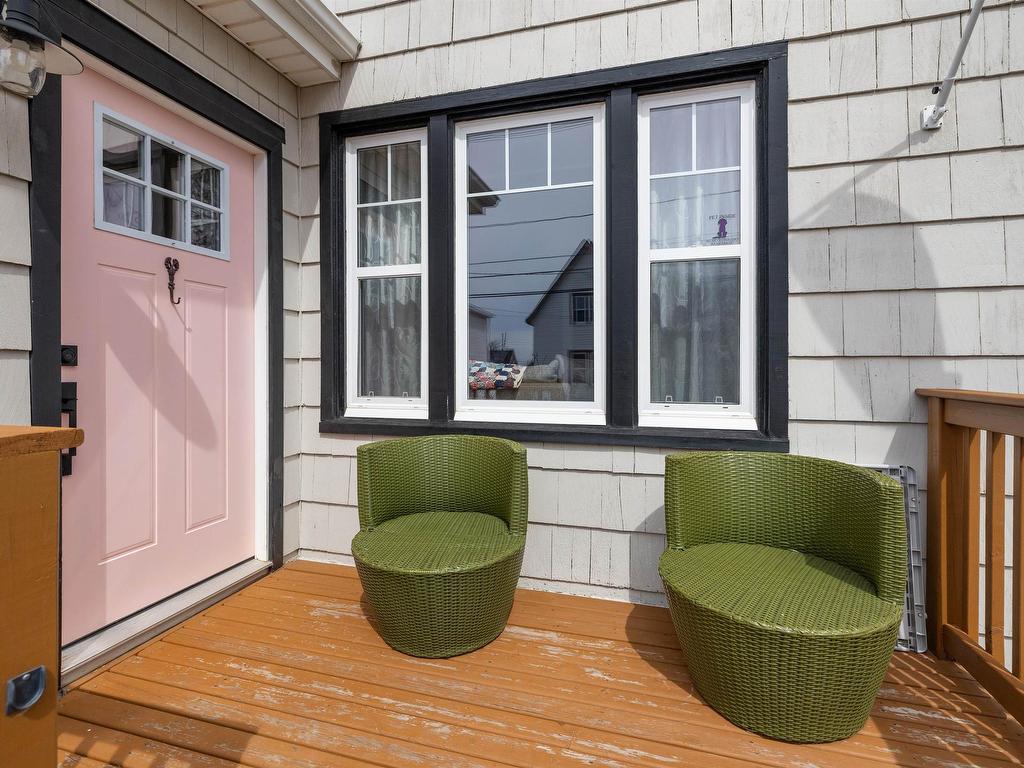 












385 North Market Street

,
Summerside,




PE
C1N 1L7

