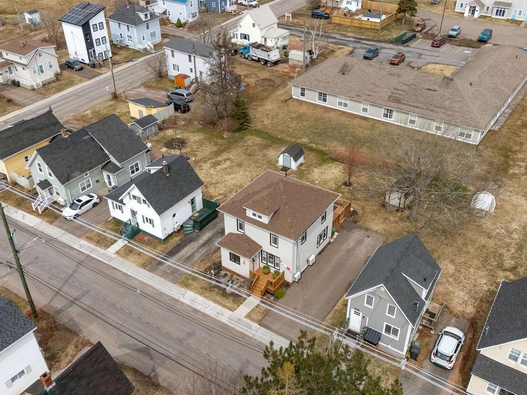 












385 North Market Street

,
Summerside,




PE
C1N 1L7

