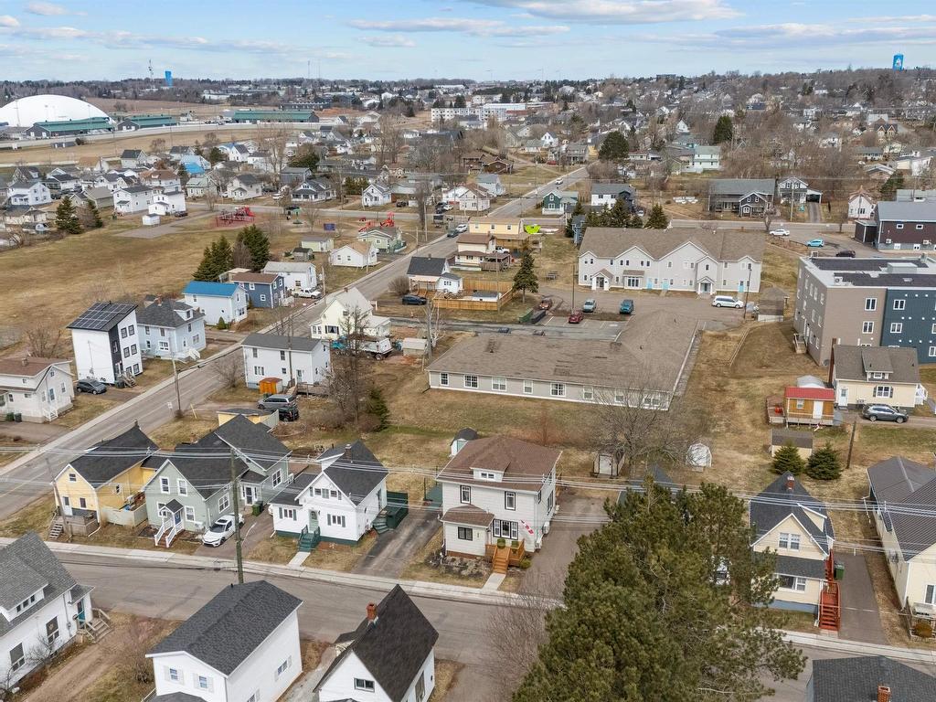 












385 North Market Street

,
Summerside,




PE
C1N 1L7


