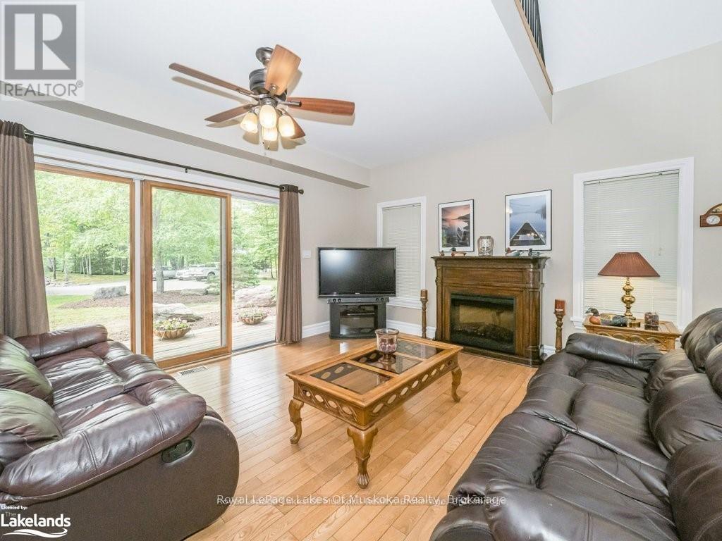 












2411 HWY. 118 E. HIGHWAY

,
Bracebridge (Draper),




Ontario
P1L1X1

