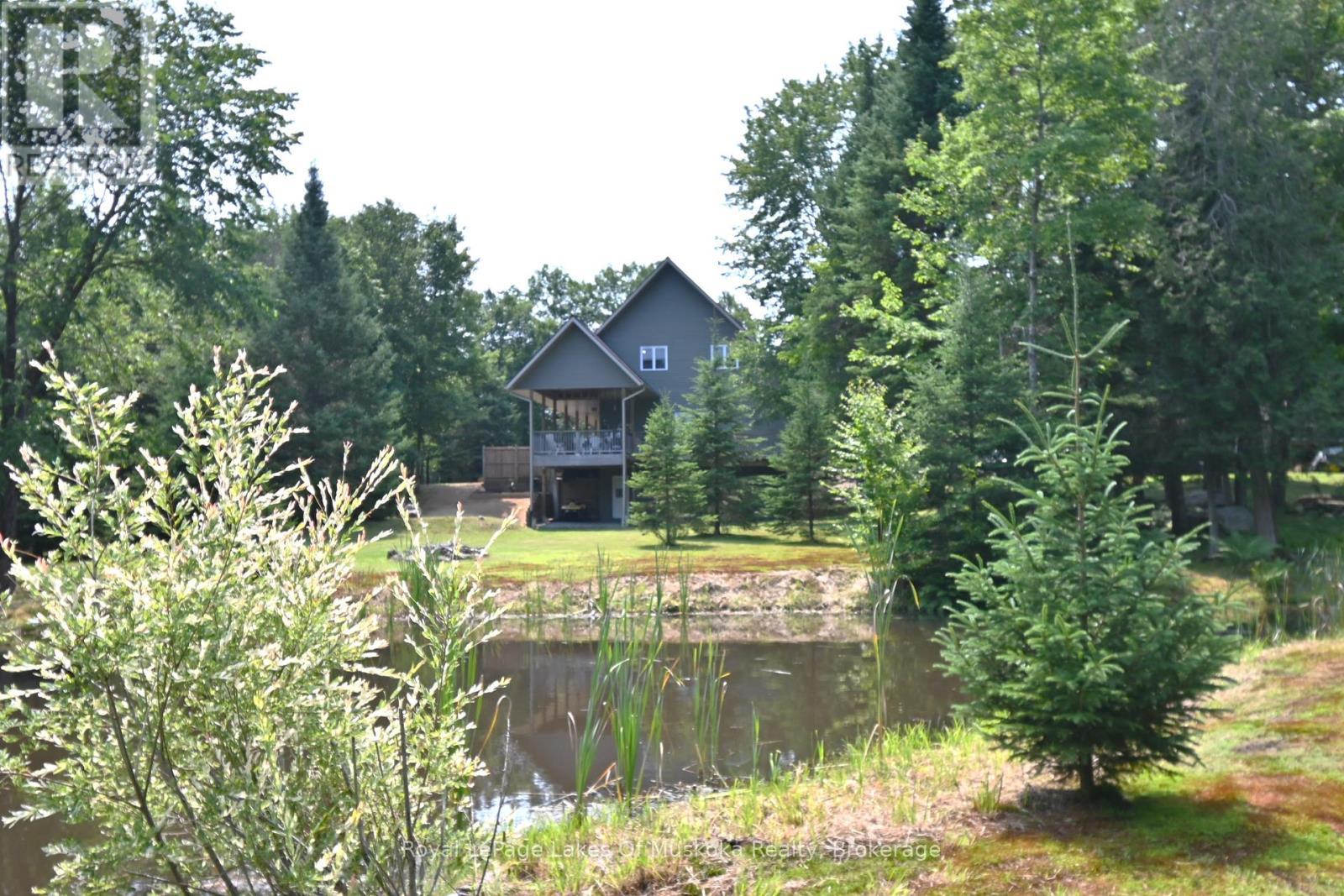 












2411 HWY. 118 E. HIGHWAY

,
Bracebridge (Draper),




Ontario
P1L1X1

