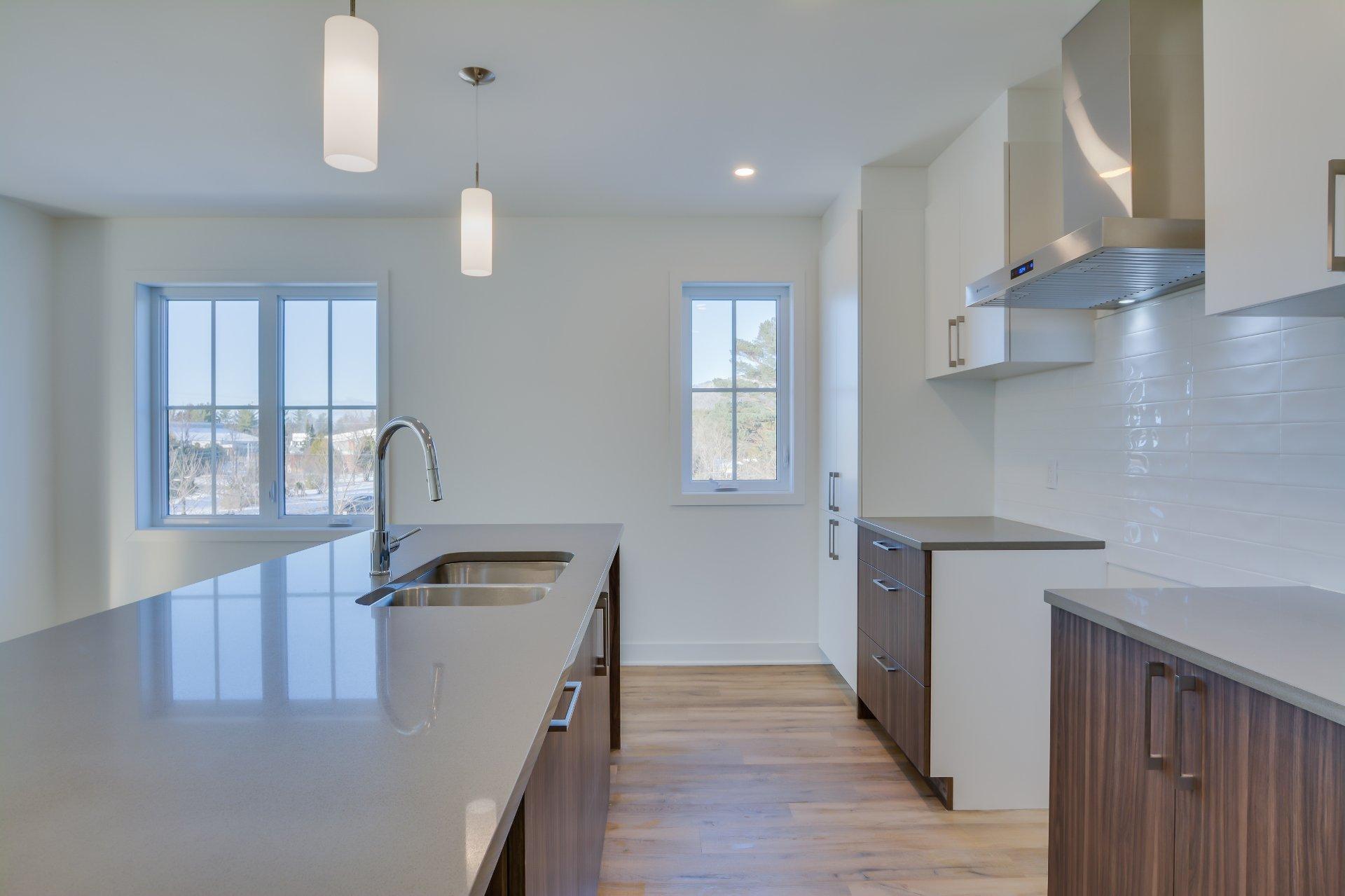 









580


Rue Cadieux

, 4,
Mont-Tremblant,




QC
J8E2T4

