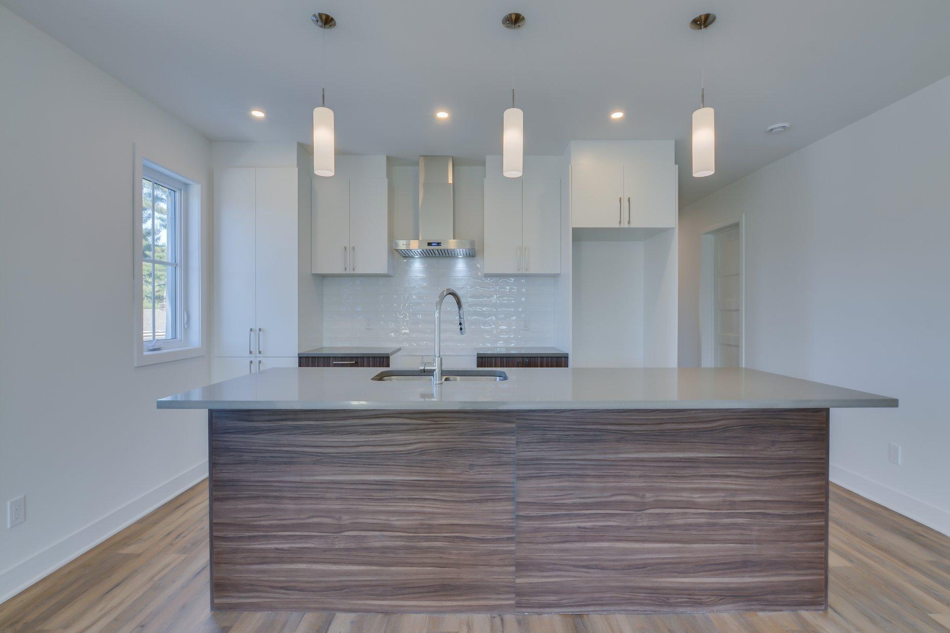 









580


Rue Cadieux

, 4,
Mont-Tremblant,




QC
J8E2T4

