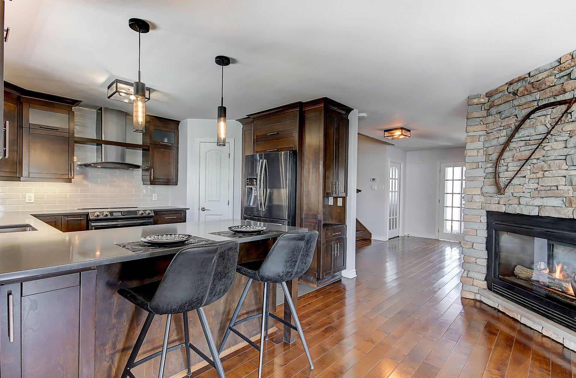 









592


Rue Toulouse

,
Repentigny (Repentigny),




QC
J5Y4E4

