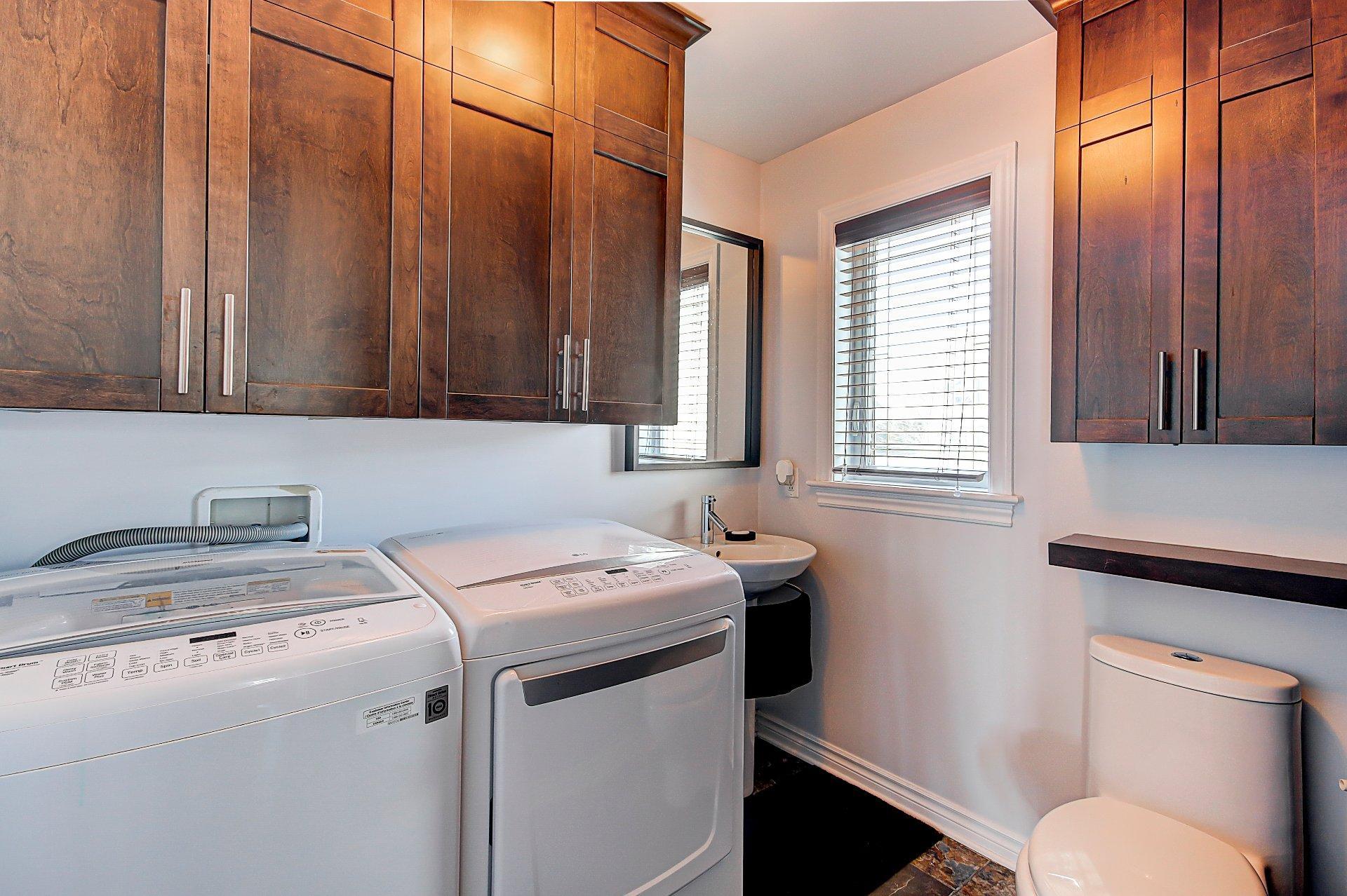 









592


Rue Toulouse

,
Repentigny (Repentigny),




QC
J5Y4E4

