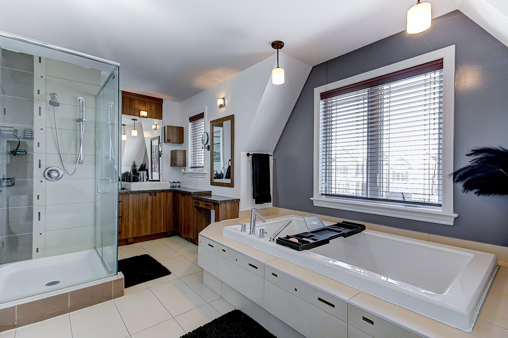 









592


Rue Toulouse

,
Repentigny (Repentigny),




QC
J5Y4E4

