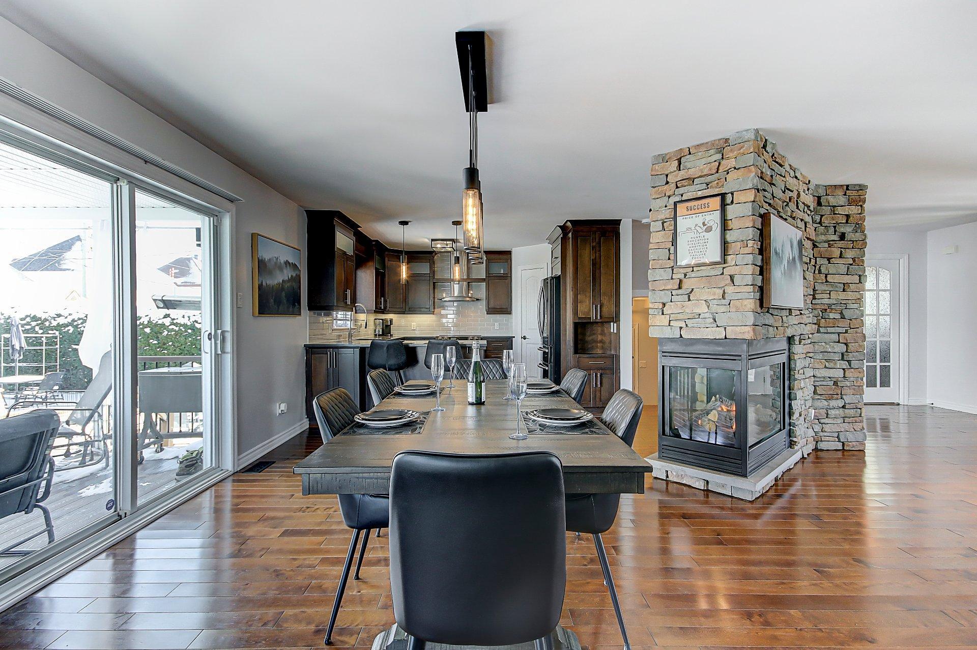 









592


Rue Toulouse

,
Repentigny (Repentigny),




QC
J5Y4E4

