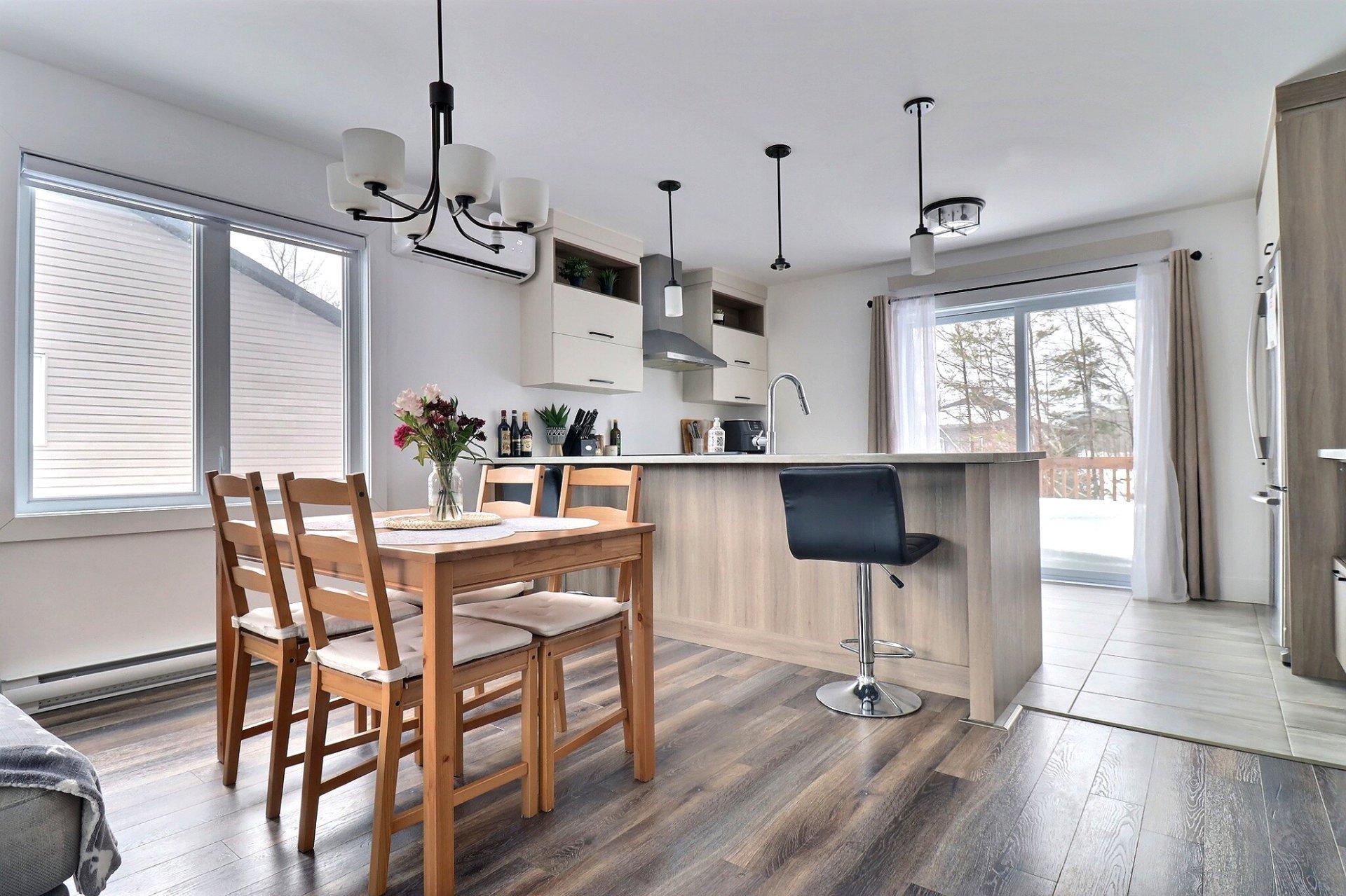 









155


Rue du Mauzac

,
Drummondville,




QC
J2B5Y8

