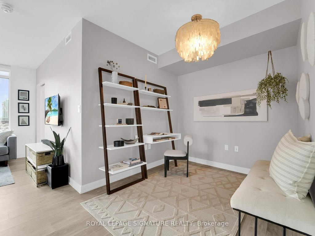 









27


Bathurst

Street, 406,
Toronto,




ON
M5V 0R1

