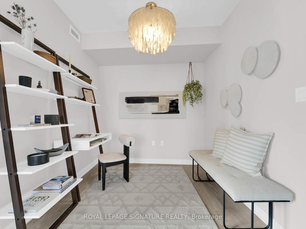 









27


Bathurst

Street, 406,
Toronto,




ON
M5V 0R1

