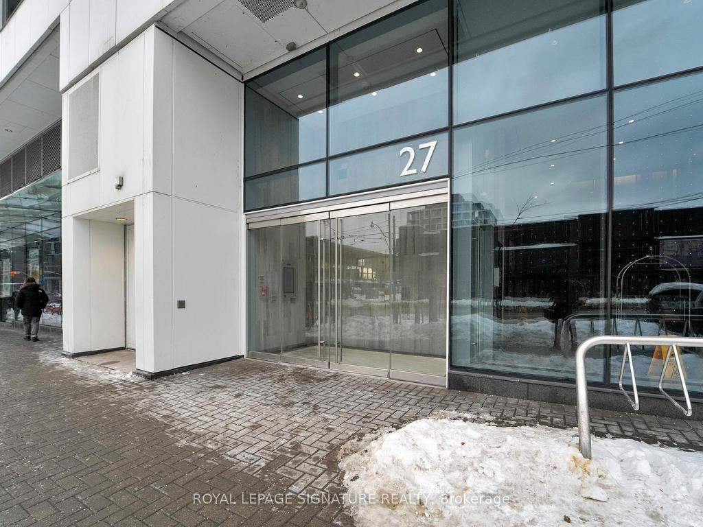 









27


Bathurst

Street, 406,
Toronto,




ON
M5V 0R1

