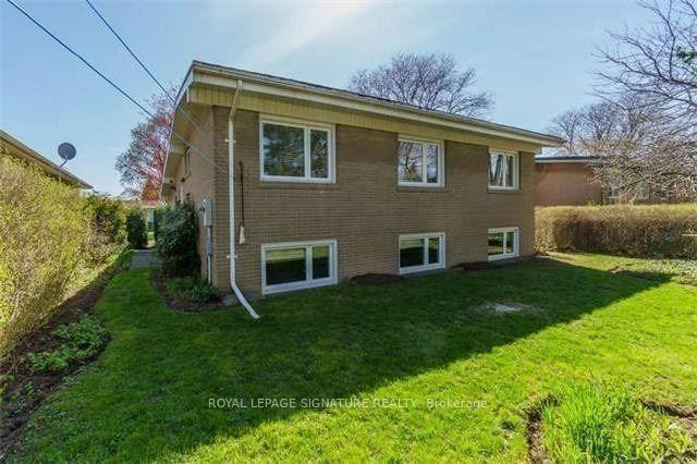 









12


Lacewood

Crescent,
Toronto,




ON
M3A 2Z4


