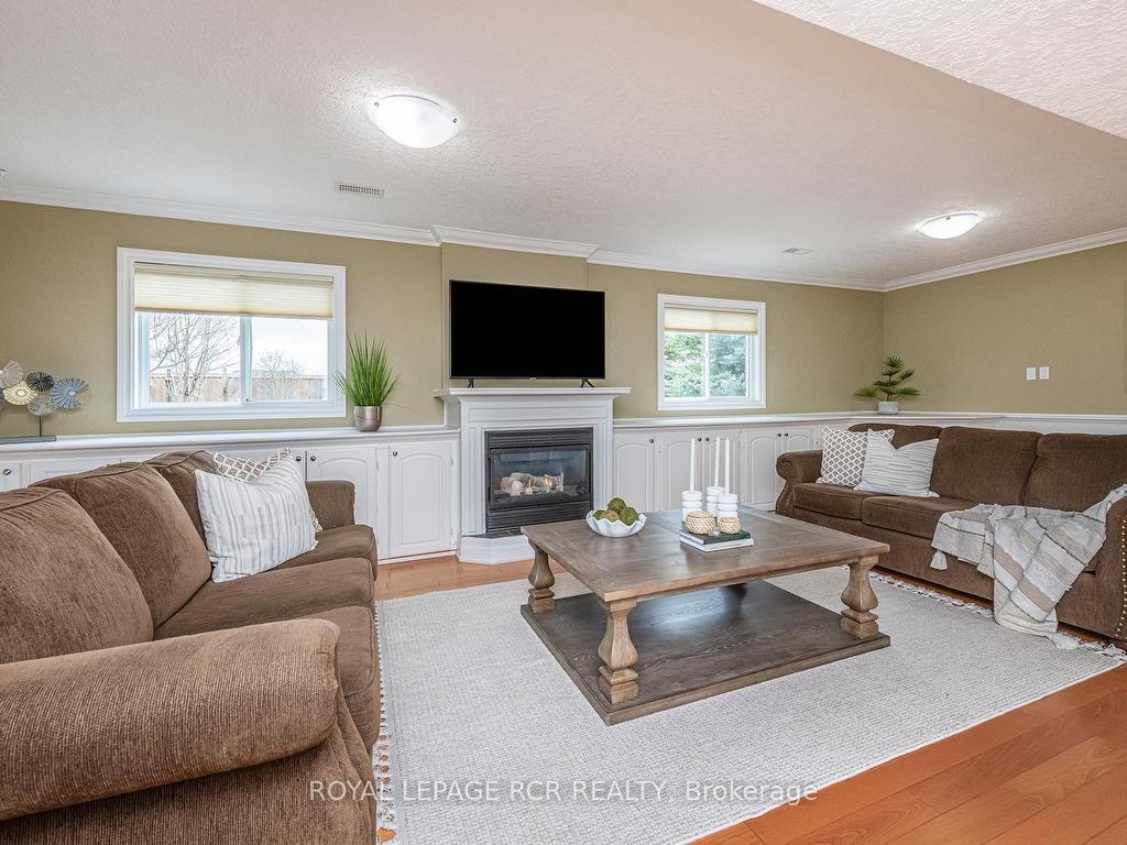 









51


Hunter

Road,
Orangeville,




ON
L9W 5C5

