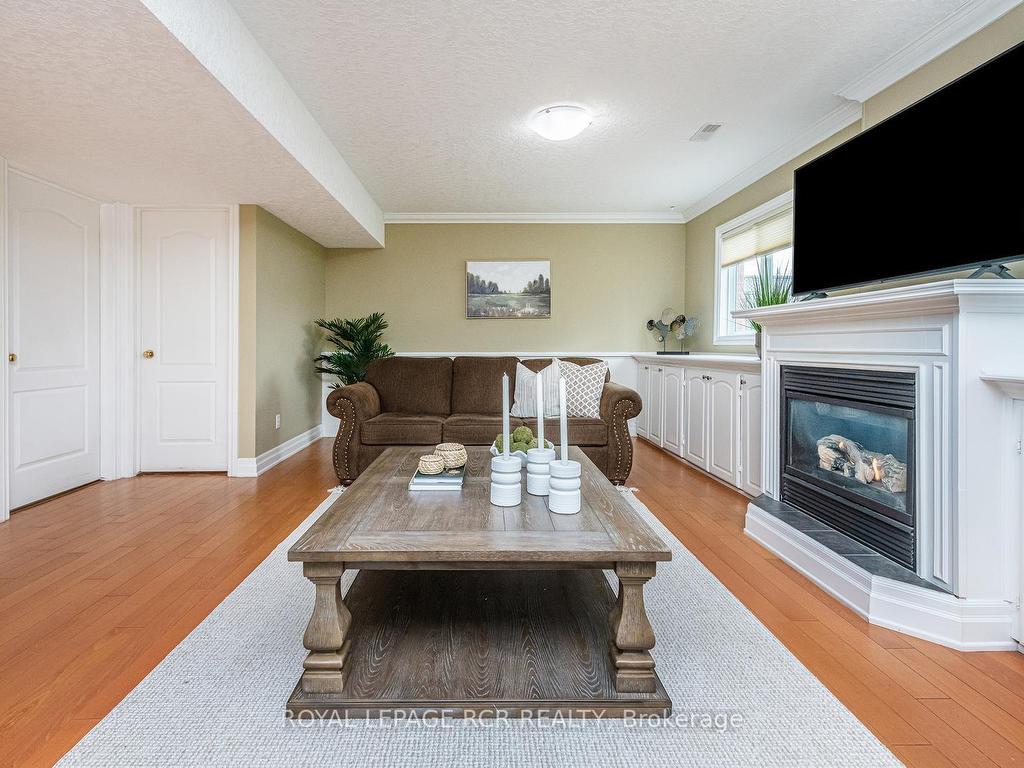 









51


Hunter

Road,
Orangeville,




ON
L9W 5C5

