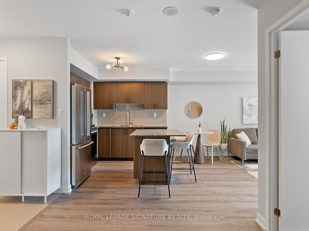 









816


Lansdowne

Avenue, 410,
Toronto,




ON
M6H 4K6


