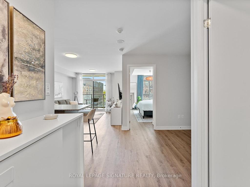 









816


Lansdowne

Avenue, 410,
Toronto,




ON
M6H 4K6

