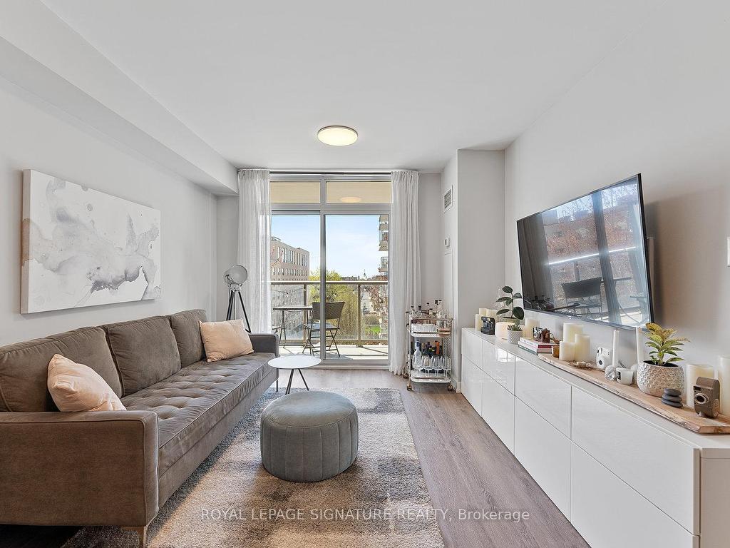 









816


Lansdowne

Avenue, 410,
Toronto,




ON
M6H 4K6

