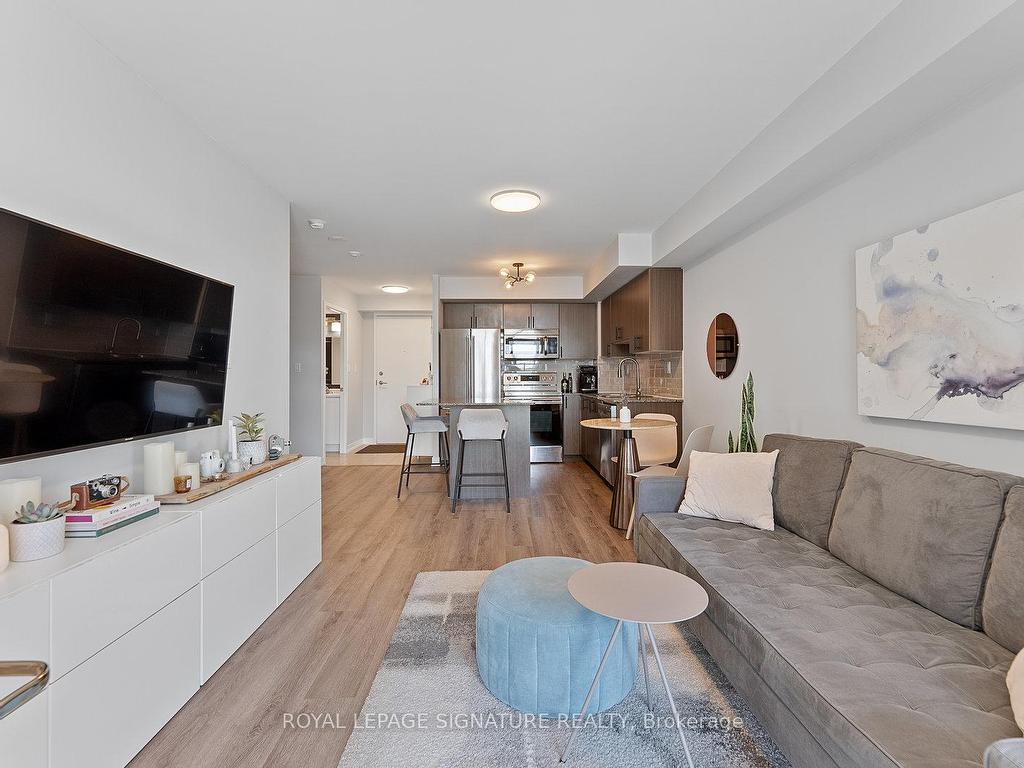 









816


Lansdowne

Avenue, 410,
Toronto,




ON
M6H 4K6

