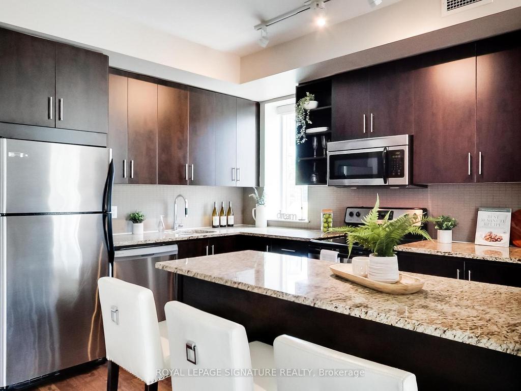 









116


George

Street, 905,
Toronto,




ON
M5A 3S2

