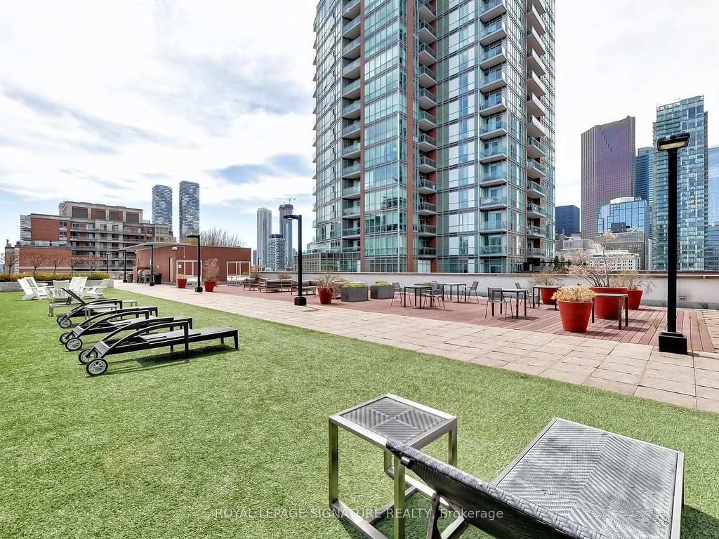 









116


George

Street, 905,
Toronto,




ON
M5A 3S2


