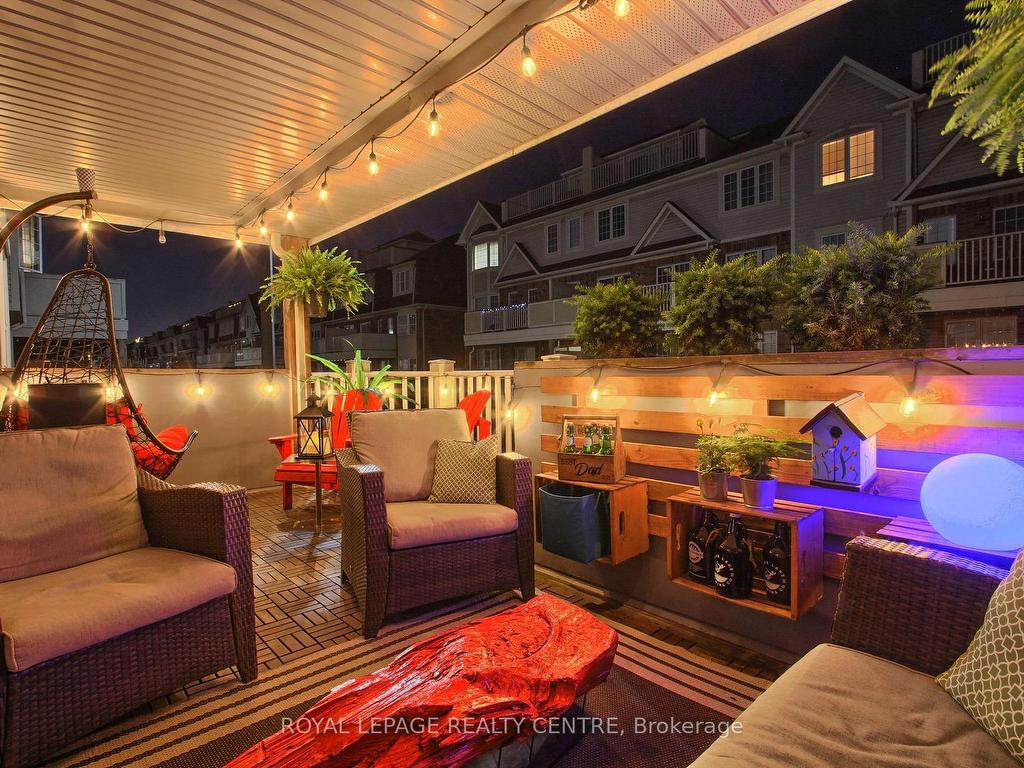 









750


Neighbourhood

Circle, 4,
Mississauga,




ON
L5B 0B7

