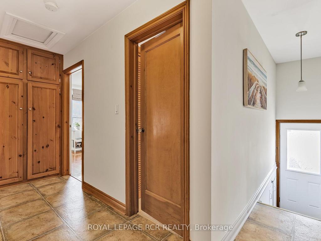 









4303


County 88

Road,
Bradford West Gwillimbury,




ON
L0G 1B0


