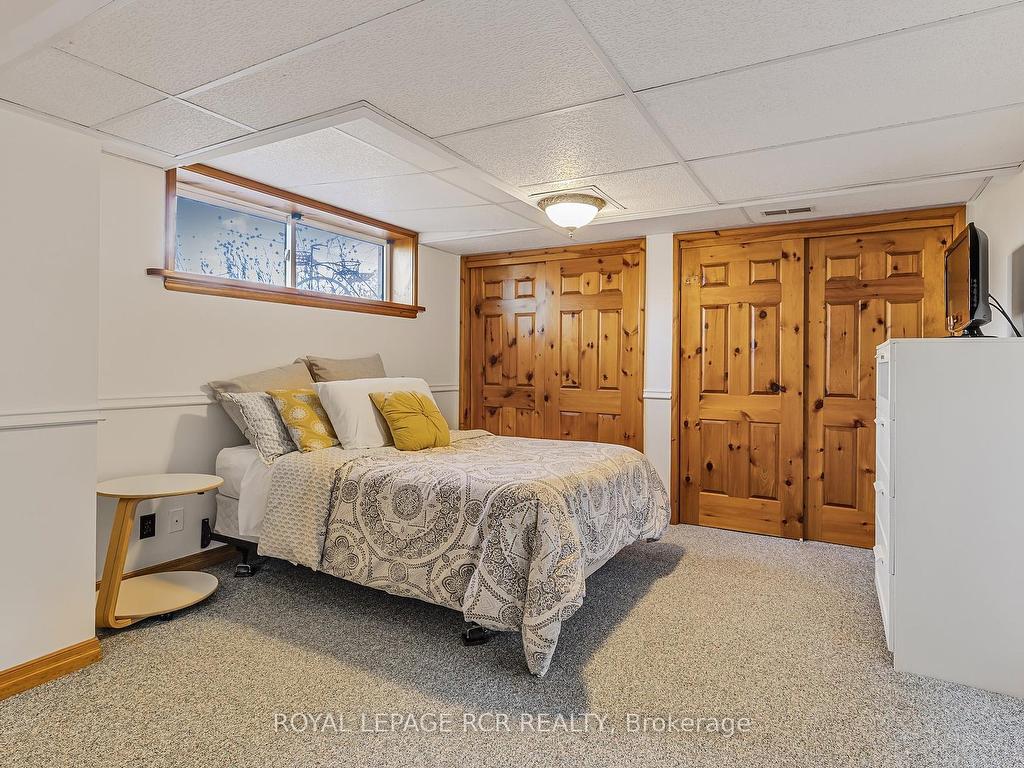 









4303


County 88

Road,
Bradford West Gwillimbury,




ON
L0G 1B0

