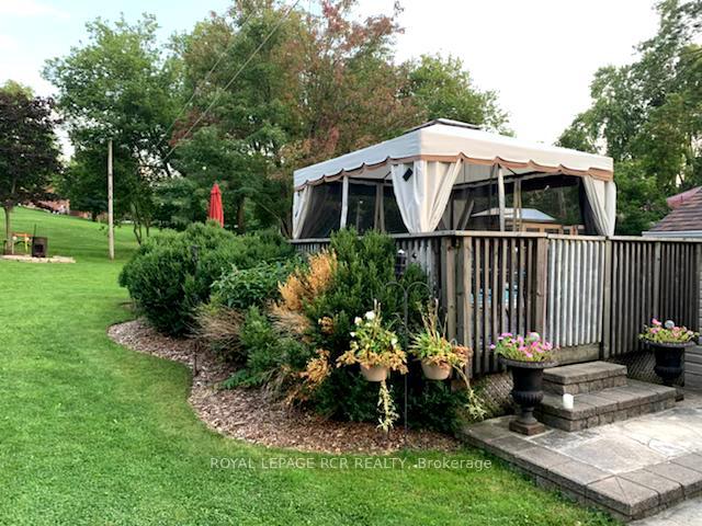 









4303


County 88

Road,
Bradford West Gwillimbury,




ON
L0G 1B0

