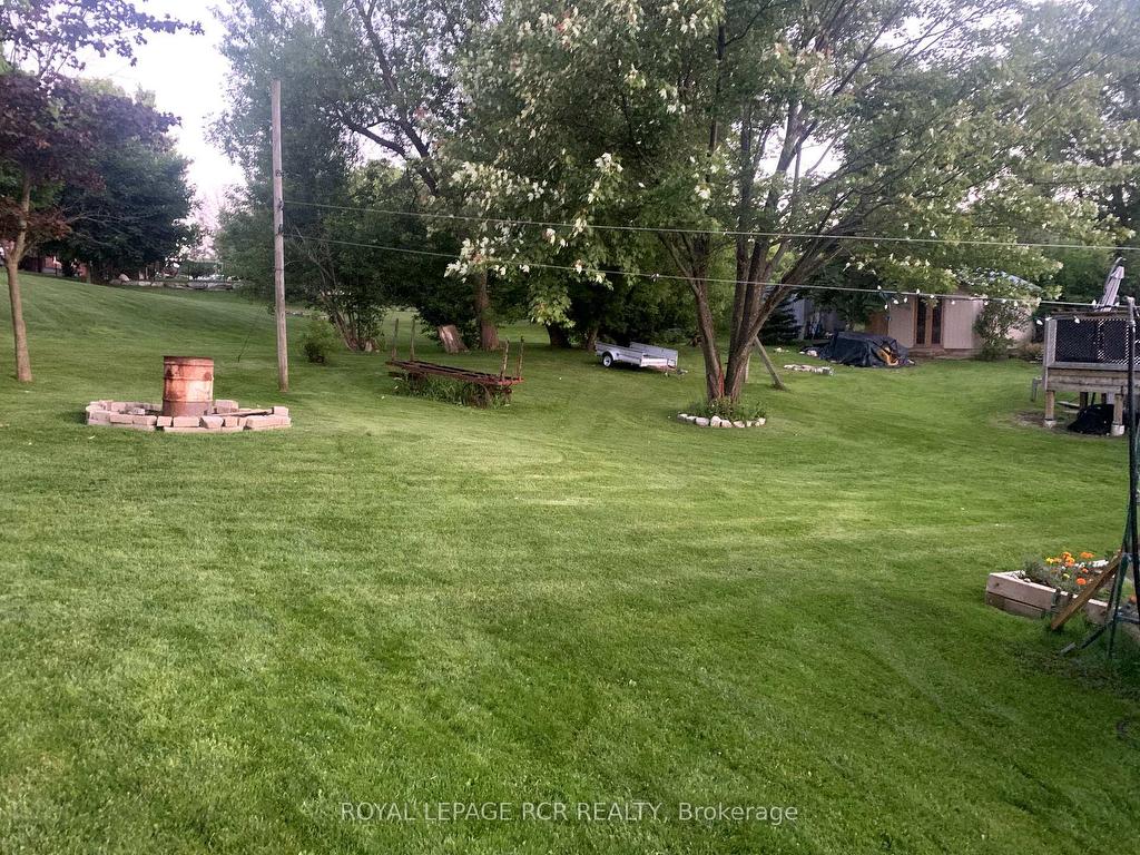 









4303


County 88

Road,
Bradford West Gwillimbury,




ON
L0G 1B0

